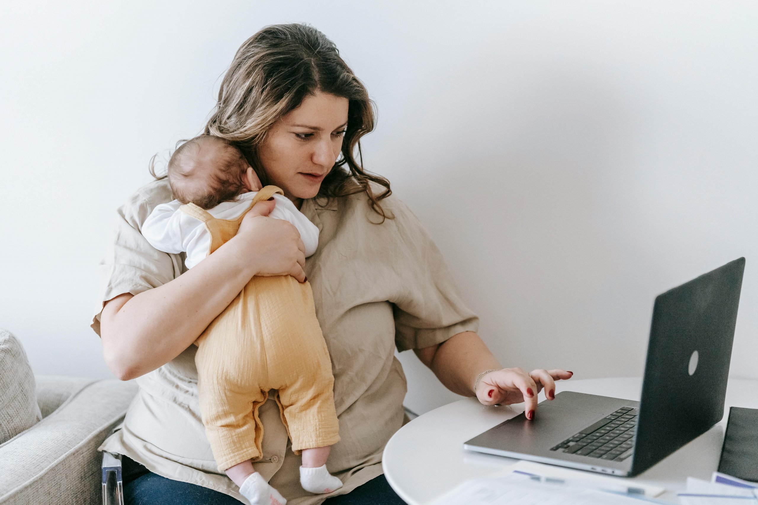 family-using-computer